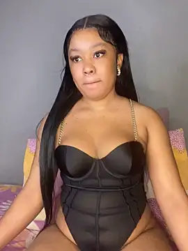 BlackBarbieX23 online show from 10/06/25, 08:06