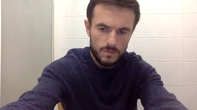 Snapshot of PabloelBraquemart chatting on 11/18/25, 11:15 PabloelBraquemart online show from 11/18/25, 11:15