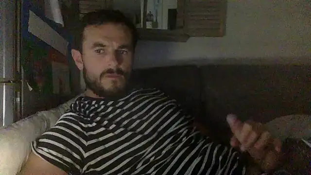 Snapshot of PabloelBraquemart chatting on 05/02/26, 01:27 PabloelBraquemart online show from 05/02/26, 01:27