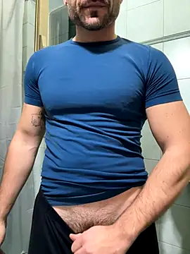 giovan2020 online show from 12/01/25, 06:02