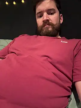 Snapshot of WeirdComedian36 chatting on 10/28/25, 08:11 WeirdComedian36 online show from 10/28/25, 08:11