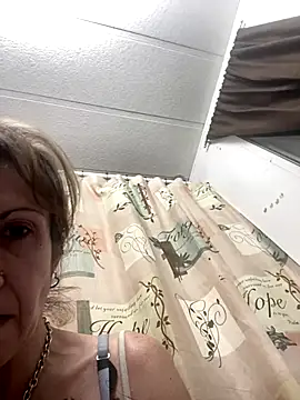 karmaduewid online show from 09/23/25, 09:01