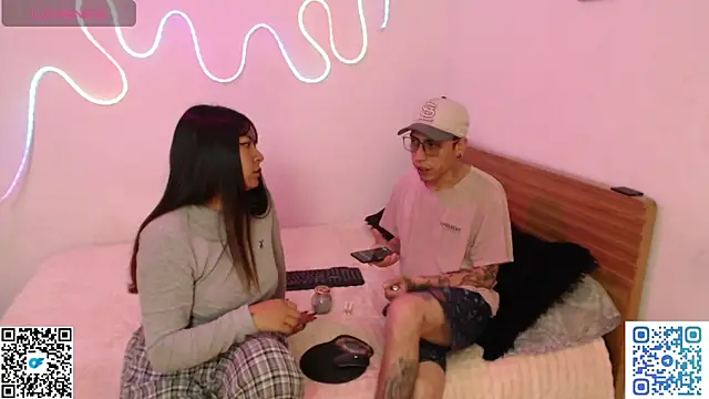 zoe-mate14 online show from 04/19/26, 06:24