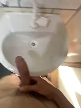 ooMiguel17CM online show from 02/26/26, 05:34