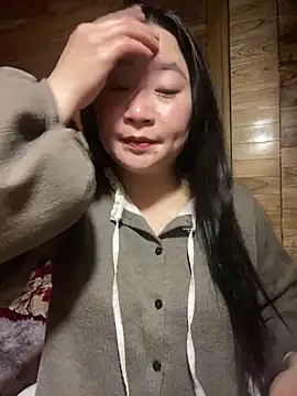 violet-00 online show from 02/21/26, 11:11