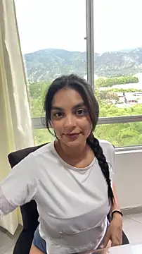 Selene Wings22 online show from 02/05/26, 09:52