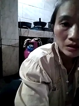 abigail-00 online show from 11/12/25, 11:10