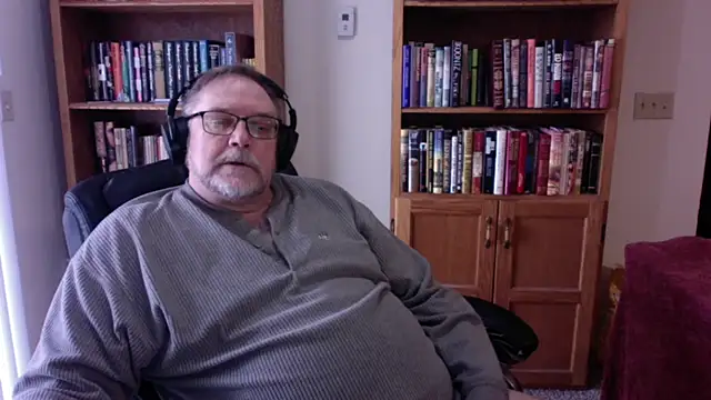 Vinyl22xh online show from 03/02/26, 07:32