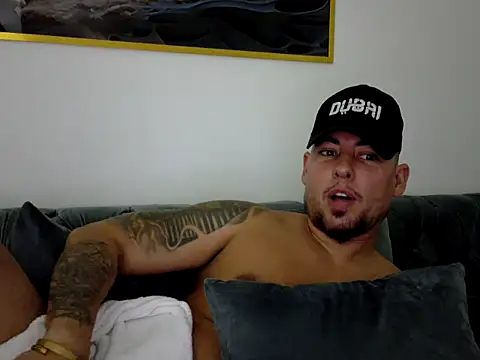 maximus888A online show from 09/29/25, 01:55