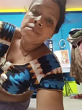 reya743 online show from 04/14/26, 04:57