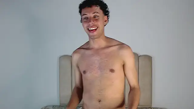 aroncooper1 online show from 11/07/25, 04:56