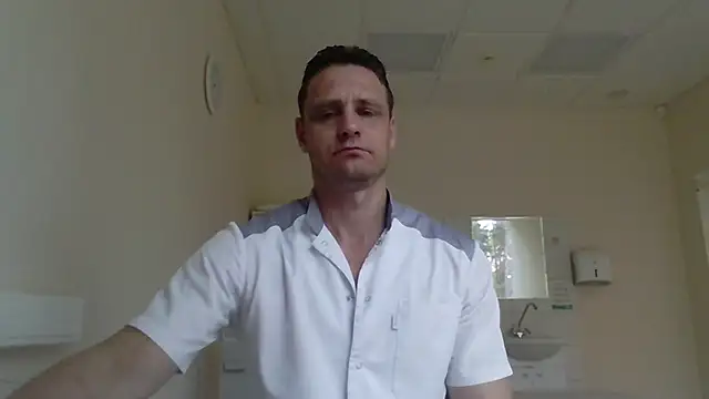 Freeze Fire online show from 10/09/25, 05:38