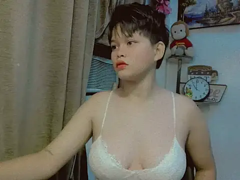 Snapshot of chennybbgirl chatting on 09/26/25, 02:21 chennybbgirl online show from 09/26/25, 02:21