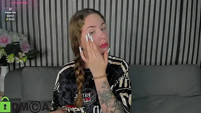 Elsie Cutties online show from 10/08/25, 01:03