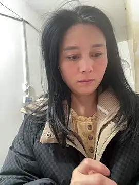 Snapshot of aoyo66 chatting on 04/30/26, 10:47 aoyo66 online show from 04/30/26, 10:47