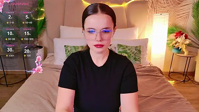 KellyHayden online show from 02/02/26, 05:22