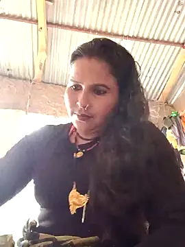 Sushmita Love online show from 10/26/25, 10:54