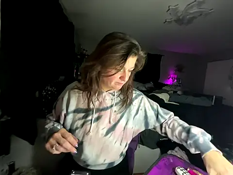 88heygirlhey88 online show from 11/07/25, 04:56