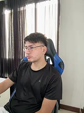 Snapshot of marcuswildx chatting on 03/03/26, 11:49 marcuswildx online show from 03/03/26, 11:49