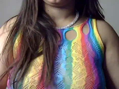 Aaliya02 online show from 10/01/25, 12:00