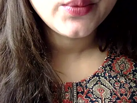 Snapshot of Aaliya02 chatting on 06/09/26, 12:22 Aaliya02 online show from 06/09/26, 12:22
