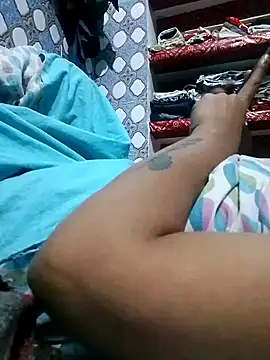 Snapshot of PAYAL_HOTTY chatting on 10/15/25, 09:48 PAYAL HOTTY online show from 10/15/25, 09:48