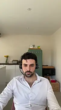 eauminerale online show from 02/25/26, 10:14