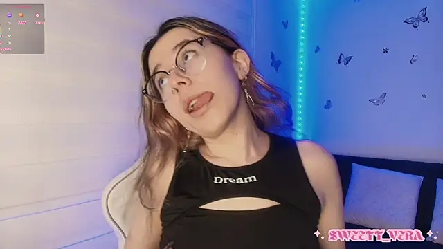 sweettvera online show from 10/17/25, 10:51