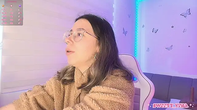 sweettvera online show from 04/17/26, 01:36