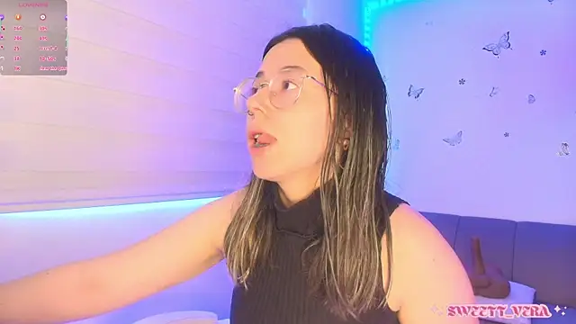 Snapshot of sweettvera chatting on 06/12/26, 01:32 sweettvera online show from 06/12/26, 01:32