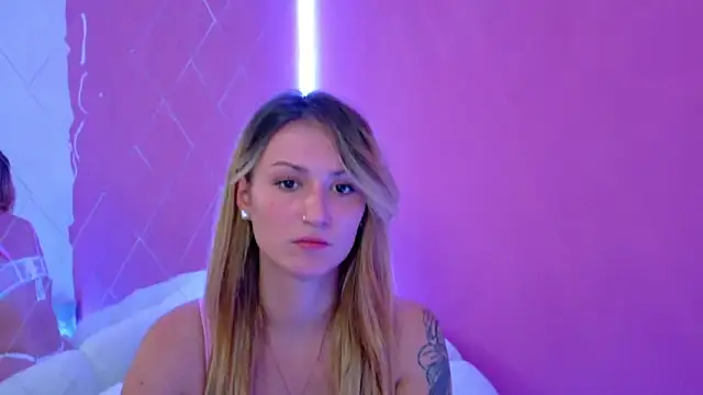 Anaayss  online show from 10/03/25, 05:04