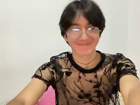 Snapshot of Matti_Mendez_ chatting on 10/09/25, 05:11 Matti Mendez online show from 10/09/25, 05:11