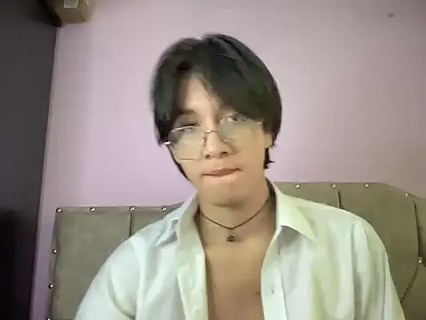 Snapshot of Matti_Mendez_ chatting on 11/04/25, 02:38 Matti Mendez online show from 11/04/25, 02:38