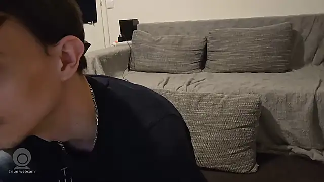 Chrisou73 online show from 03/18/26, 08:01