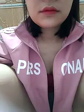 Linda-pusy online show from 12/04/25, 01:26