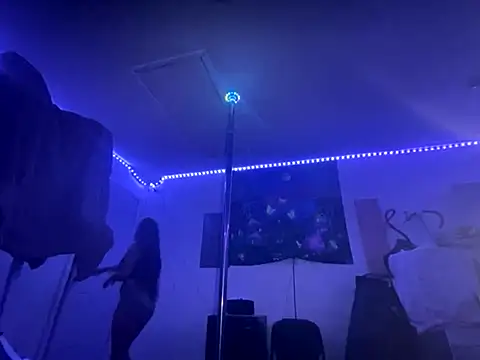 mrandmrs freak online show from 10/15/25, 04:12