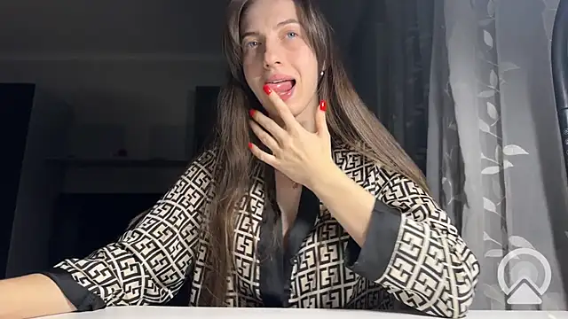 Prettyyy Angel online show from 01/17/26, 05:16