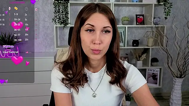 DreamVelour online show from 10/24/25, 09:44