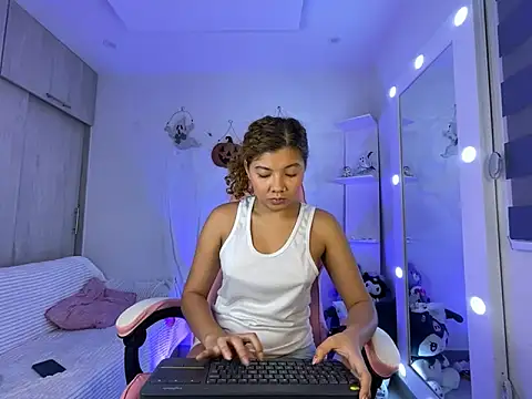 Gaby 002 online show from 11/02/25, 11:01