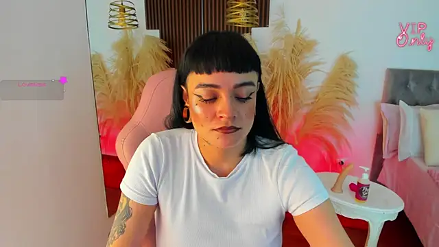 Antonela vargas online show from 07/21/26, 12:18