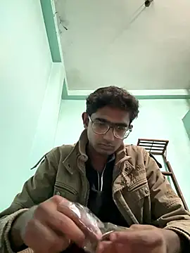 slaveboi9876 online show from 01/06/26, 11:47