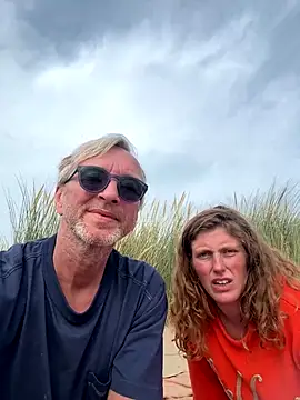 HOTkarenhot online show from 10/01/25, 12:55