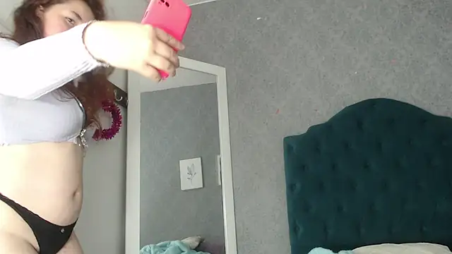 Snapshot of Vic_Taylor chatting on 02/16/26, 11:39 Vic Taylor online show from 02/16/26, 11:39