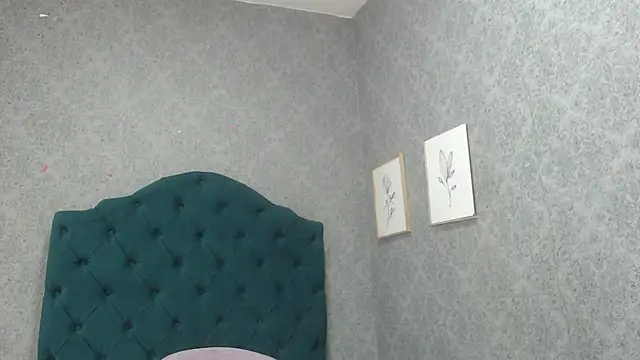 Snapshot of Vic_Taylor chatting on 02/17/26, 11:40 Vic Taylor online show from 02/17/26, 11:40