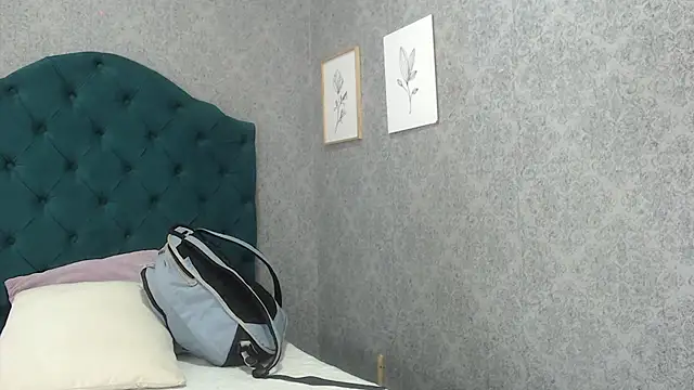 Snapshot of Vic_Taylor chatting on 03/03/26, 11:38 Vic Taylor online show from 03/03/26, 11:38