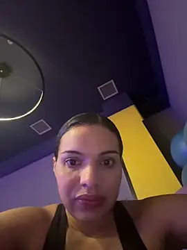 Anavalle online show from 02/02/26, 07:23