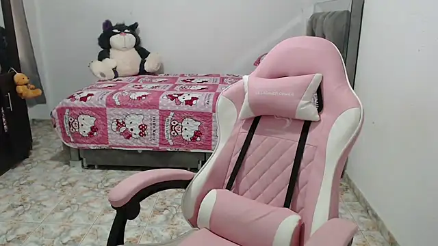 Anavalle online show from 02/26/26, 09:03