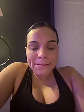 Anavalle online show from 04/17/26, 07:06