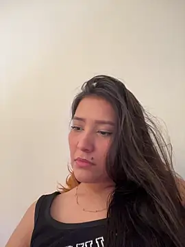 IsabellaJoness  online show from 04/01/26, 06:05