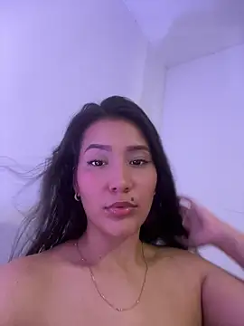 IsabellaJoness  online show from 04/09/26, 08:58